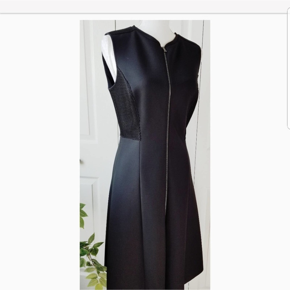 NEW! T TAHARI Tristen Black Sleeveless Fit And Flare Zip-Up Dress 8. - Picture 2 of 8
